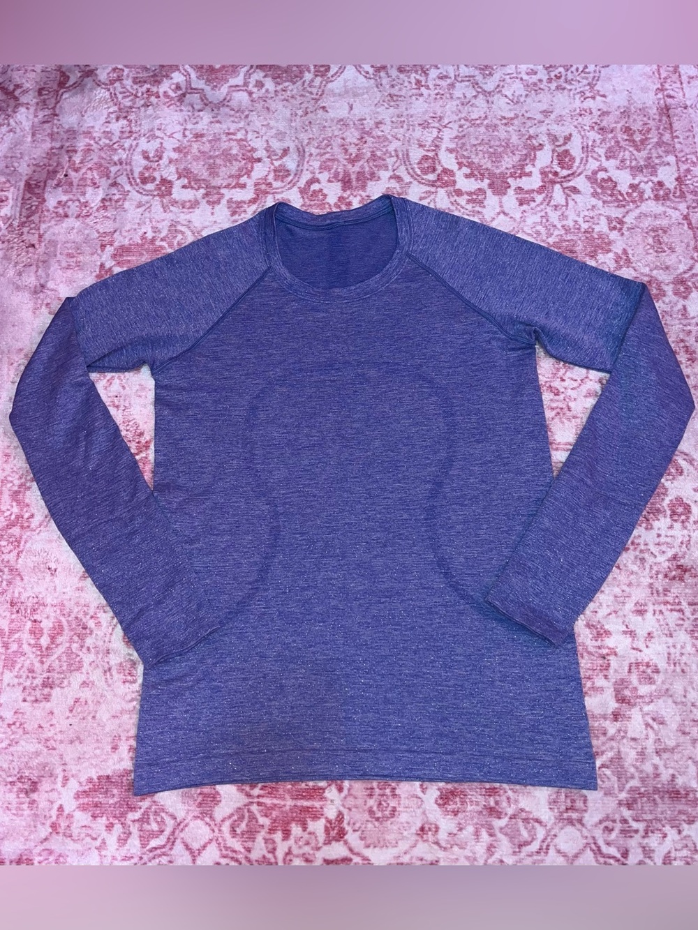 lululemon sparkly blue Swiftly Tech Size 8 Long Sleeve